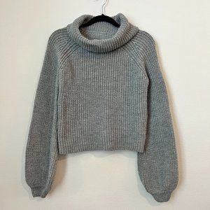 Ribbed Knit Gray Bubble Sleeve Turtleneck Sweater